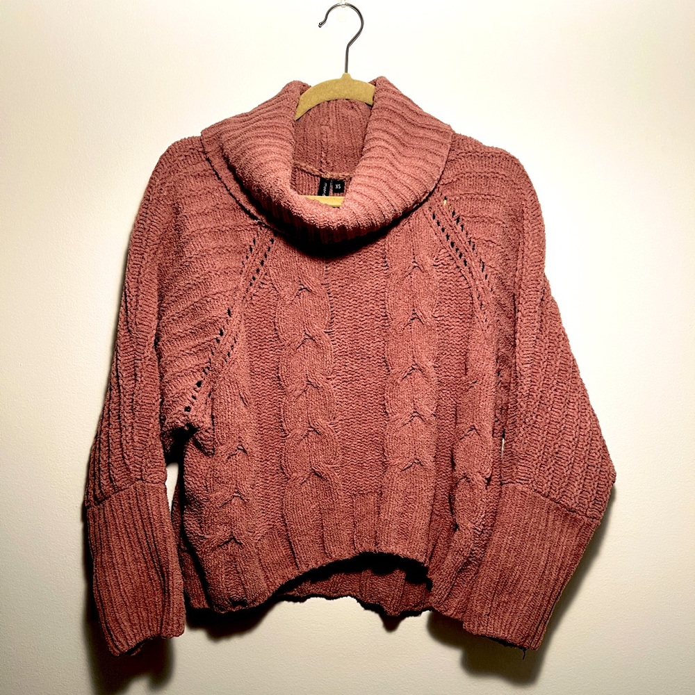 Chunky Knit Crop Sweater